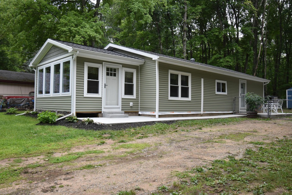 1711 Wolf Lake Dr, Baldwin, MI 49304 MLS 23026553