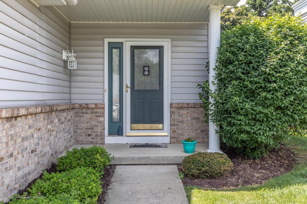 7403 Golf Gate