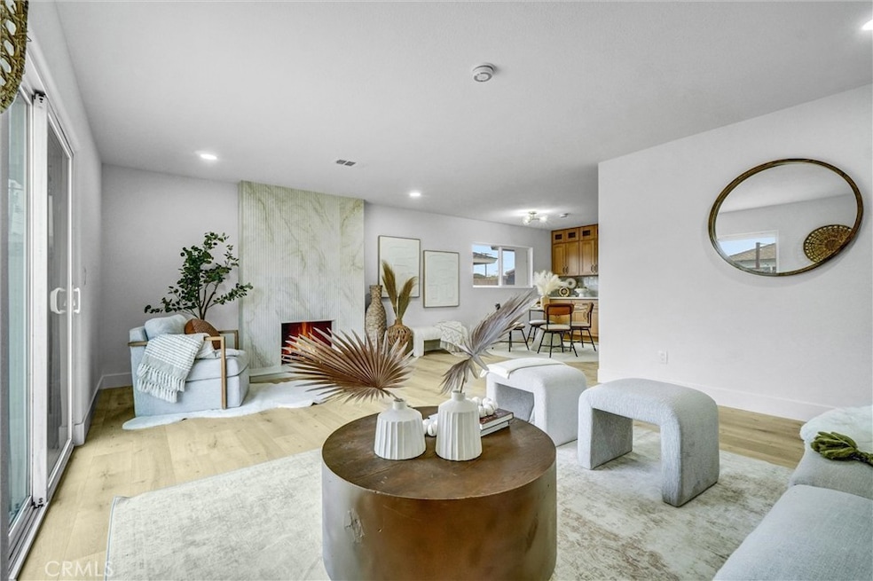 Under Contract $1,275,000