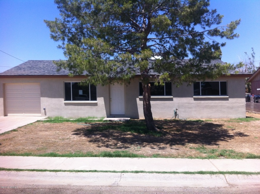 3420 W. Columbine Dr.