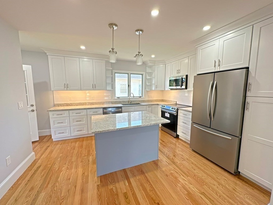 6-8 Sanderson Place unit 2, Brighton, MA 02135 - photo 1