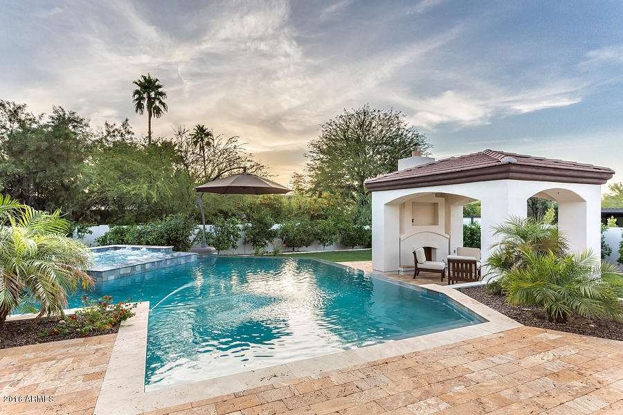 6310 N Camelback Manor-49