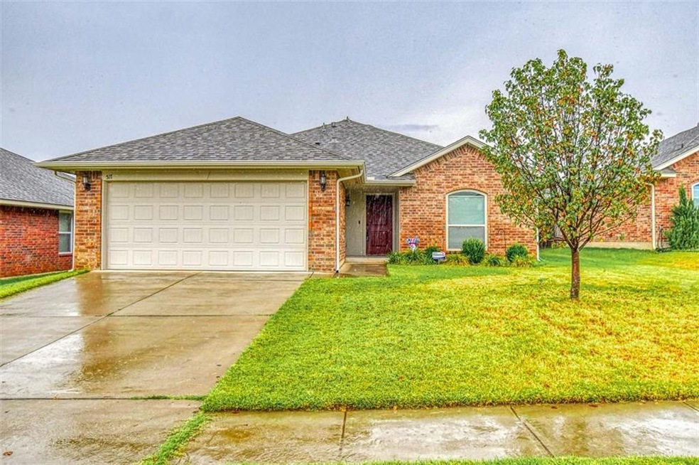 517 Laleh Ct, Norman, OK 73072 - photo 1