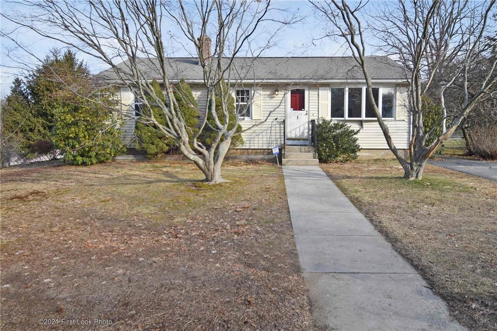 1 Deerfield Dr, Greenville, RI 02828 - photo 1