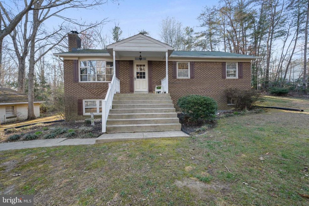 29035 Autumnwood Dr, Mechanicsville, MD 20659 - photo 1