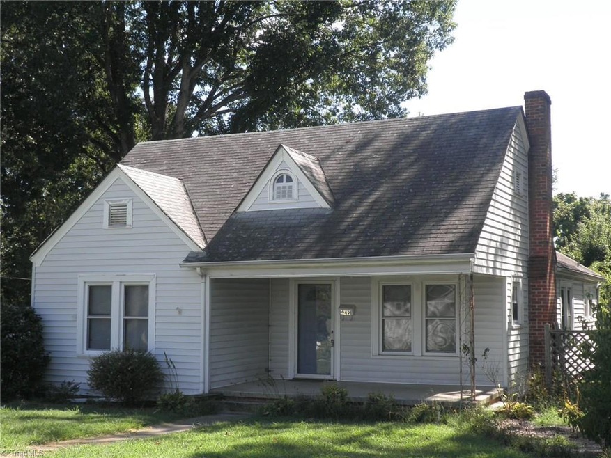 949 Lee St, Asheboro, NC 27203 - photo 1