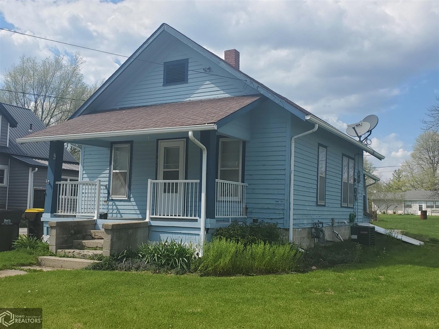 527 E Clay St, Osceola, IA 50213 - photo 1