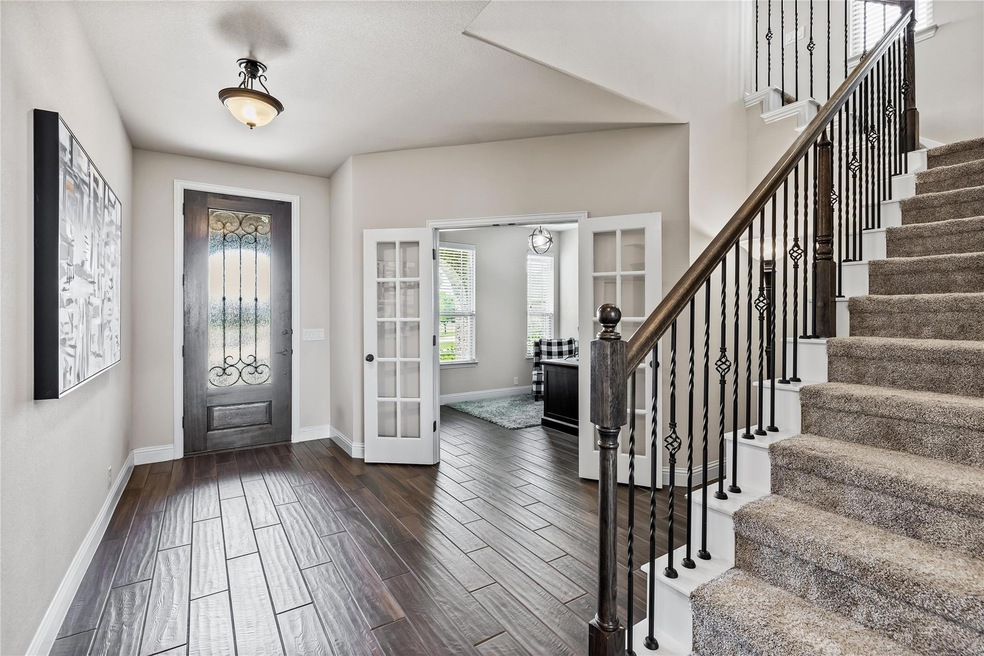 905 Travers Dr, Wylie, TX 75098 - photo 1