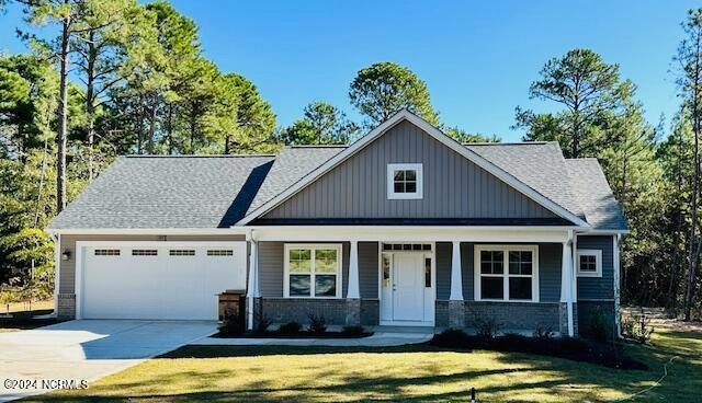 105 Lancashire Ln front
