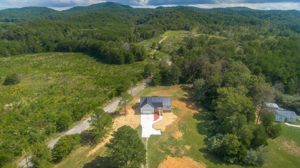 495 Deerfield Road-15