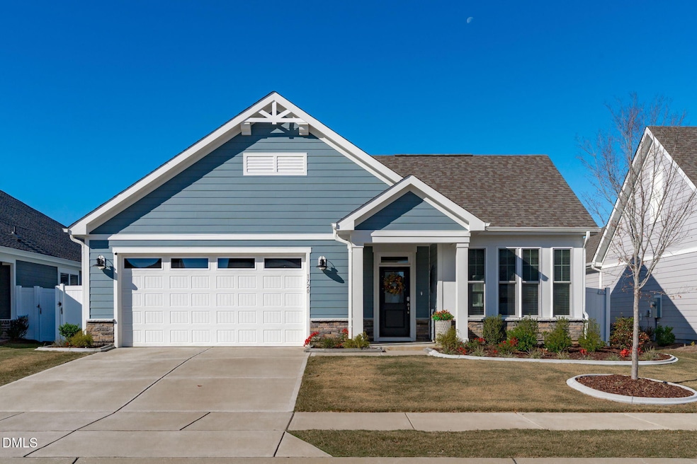 1720 Red Elm Ln, Fuquay Varina, NC 27526 - photo 1