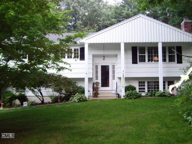 15 Elaine Dr, Shelton, CT 06484 - photo 1