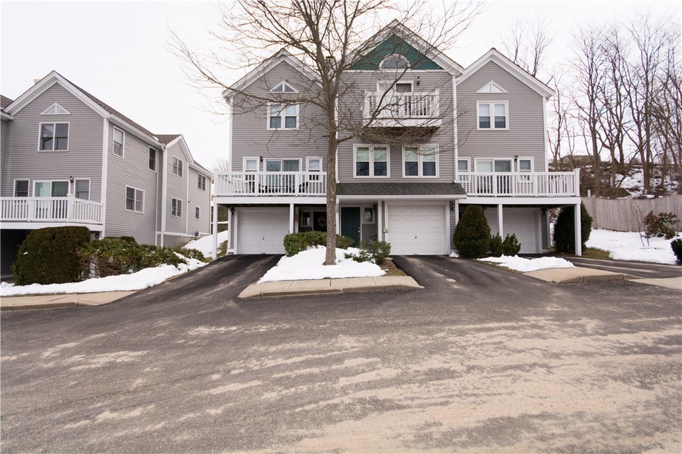 1810 Highland Ave Fall River, MA