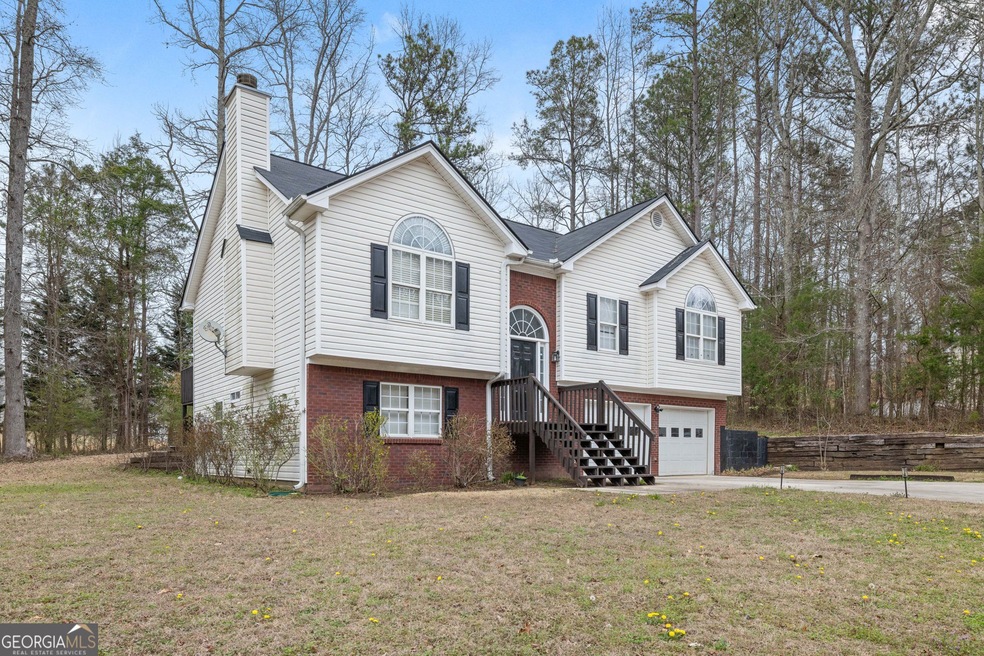 516 Stoneview Dr, Hoschton, GA 30548 - photo 1