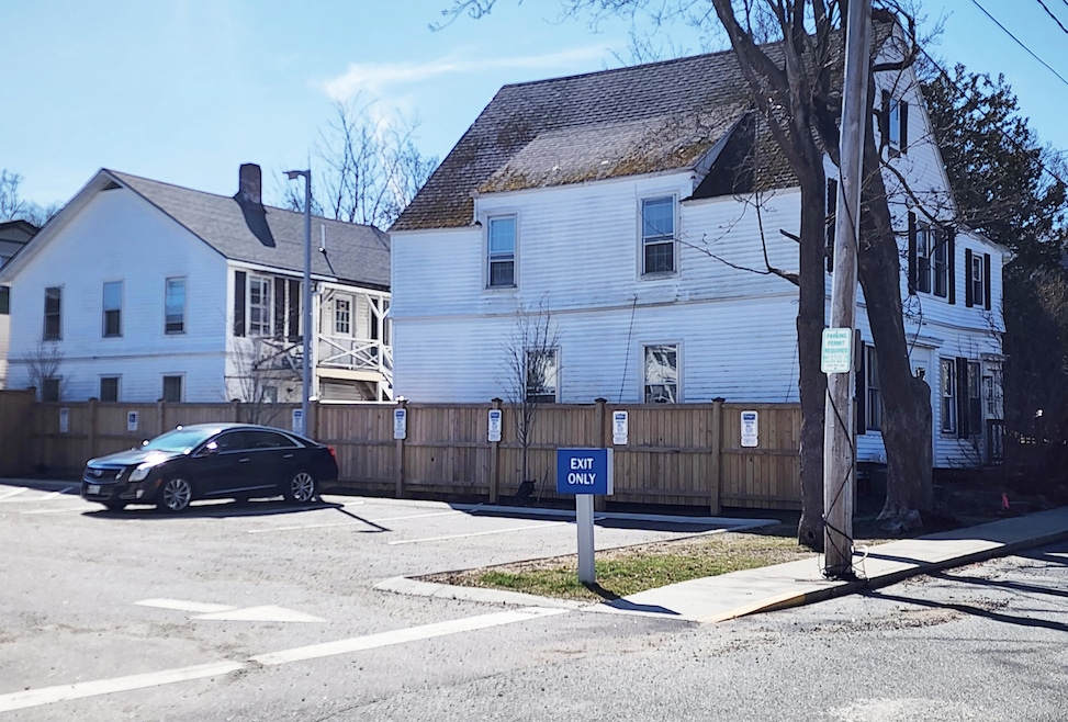 8 Maple Avenue, Bar Harbor, Maine
