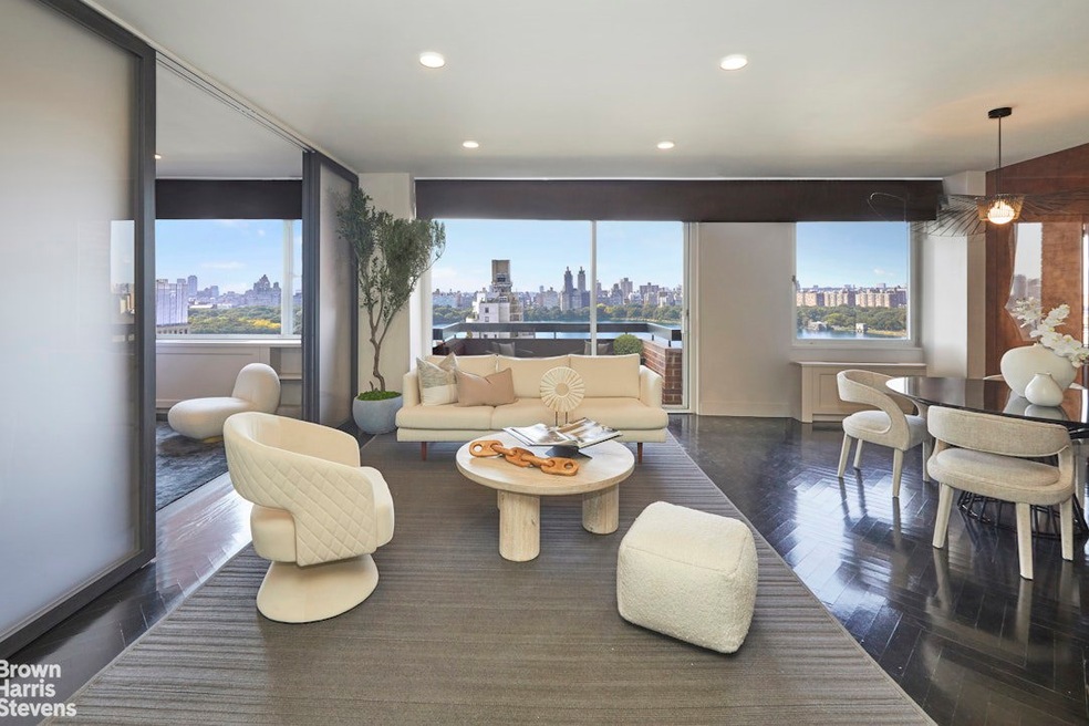 45 E 89th St unit 22C, New York, NY 10128 - photo 1