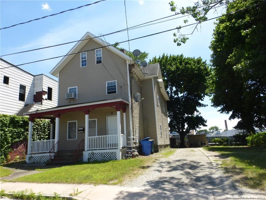 33 W Clay St, Waterbury, CT 06706 - photo 1