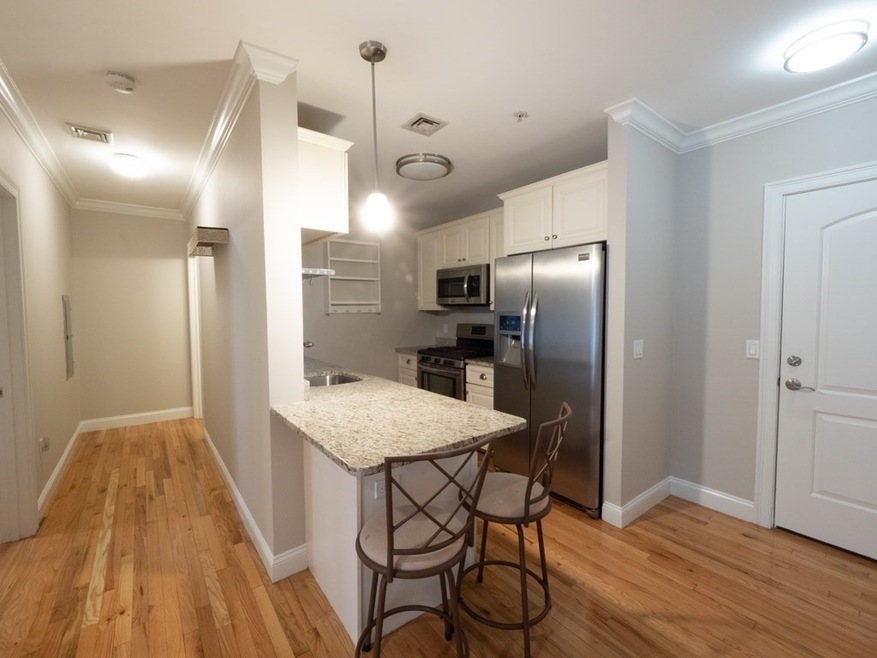 1100 Vfw Pkwy unit 106, West Roxbury, MA 02132 - photo 1