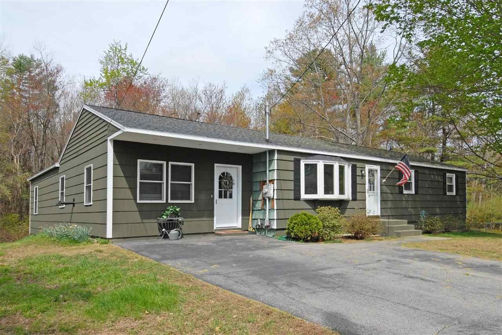 27 Strafford Rd, Dover, NH 03820 - photo 1