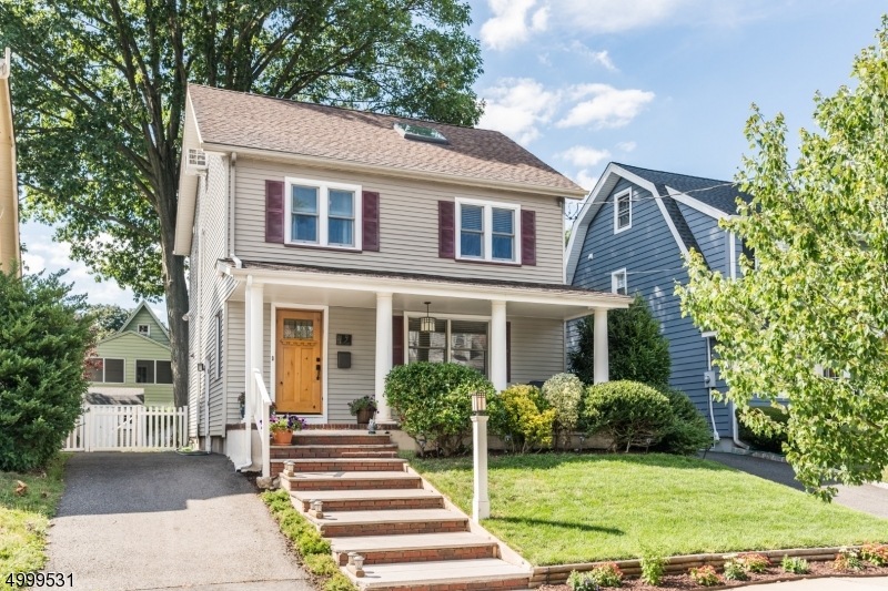 9 Oakridge Rd, Bloomfield, NJ 07003 - photo 1