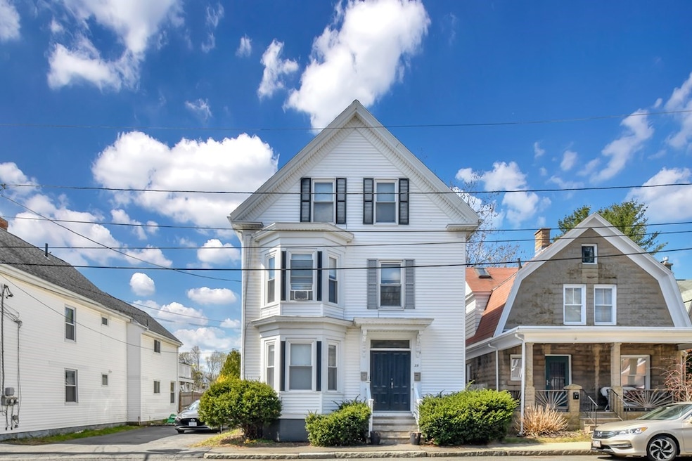 35 Barr St, Salem, MA 01970 - photo 1