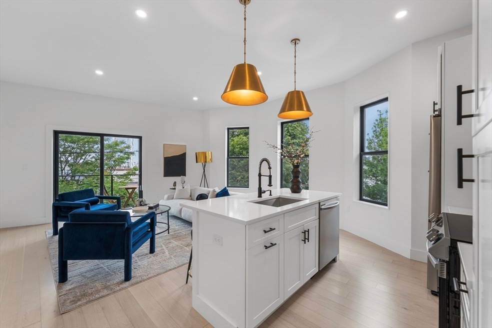 7 Wordsworth St unit 4, Boston, MA 02128 - photo 1