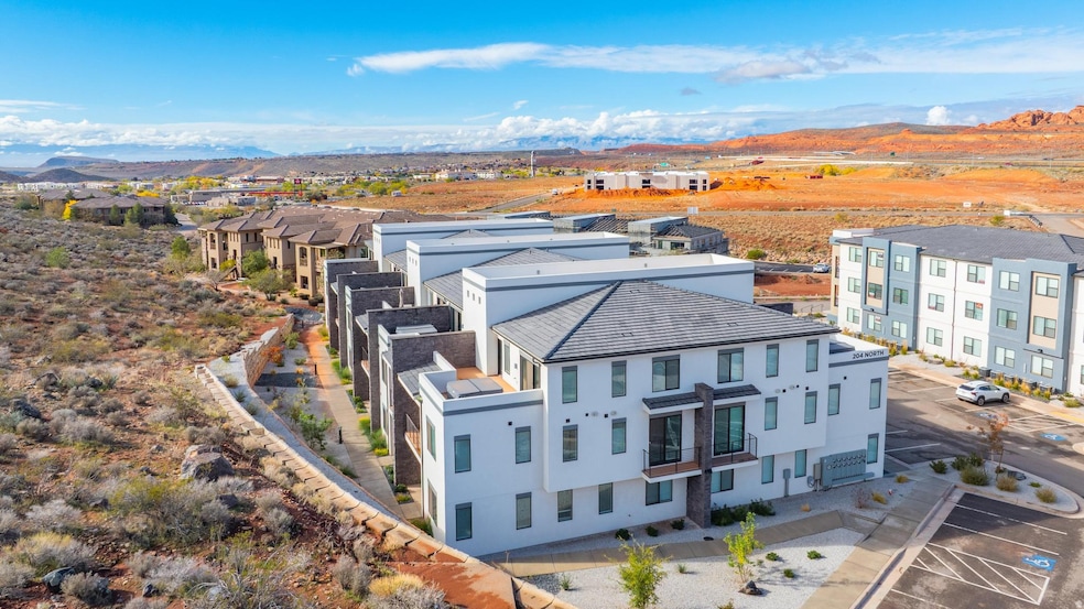 Terra - The Flats unit 7, Hurricane, UT 84737 - photo 1