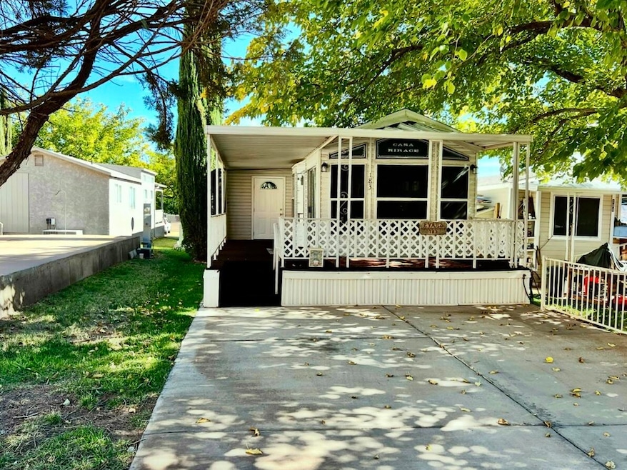 1150 W Red Hills Pkwy unit 183, Washington, UT 84780 - photo 1