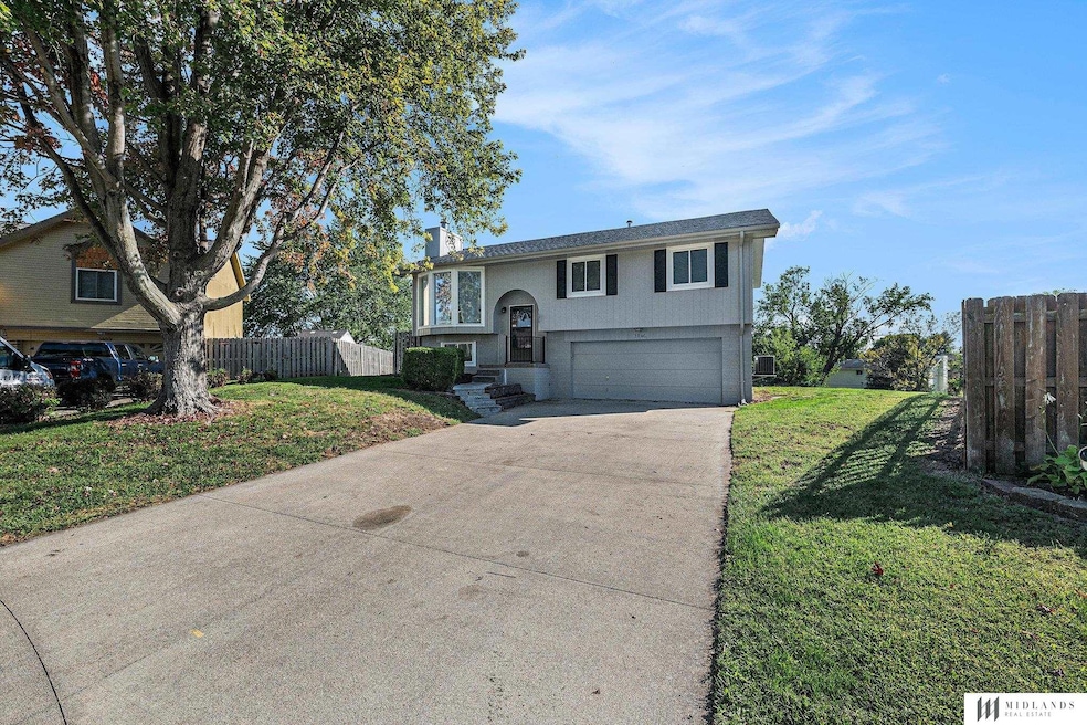 3105 Mirror Cir, Bellevue, NE 68123 - photo 1