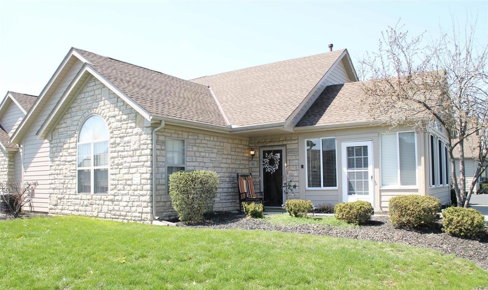 41 Potters Shed Dr unit 241, Reynoldsburg, OH 43068 - photo 1
