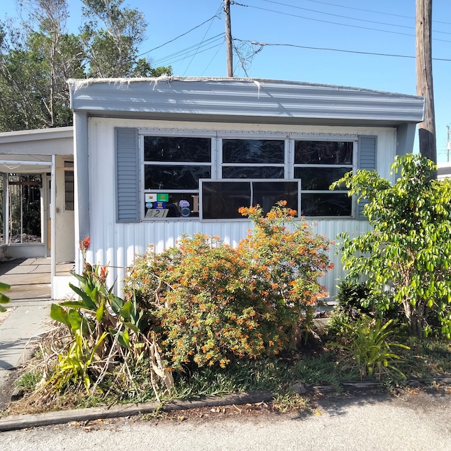 5917 14th St W unit 421, Bradenton, FL 34207 - photo 1