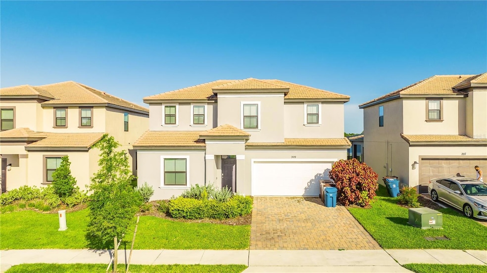 209 MacAulay's Cove, Haines City, FL 33844 - photo 1