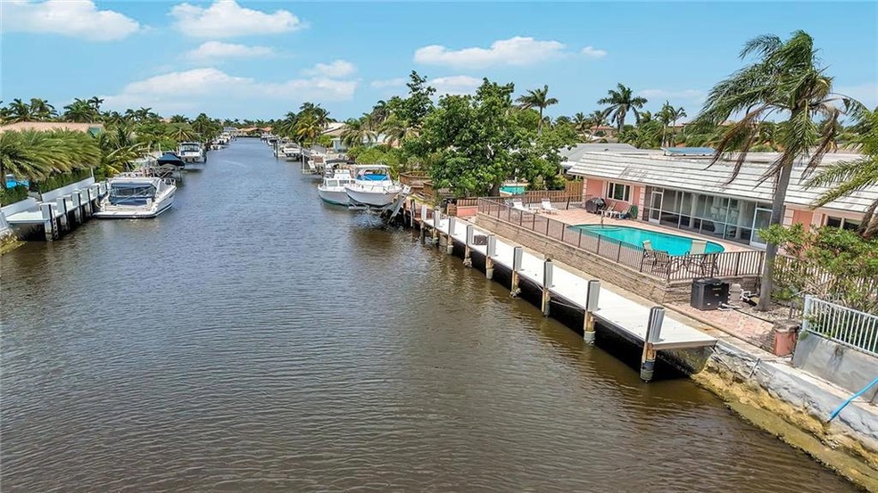 Boaters Delight -No Fixed Bridges