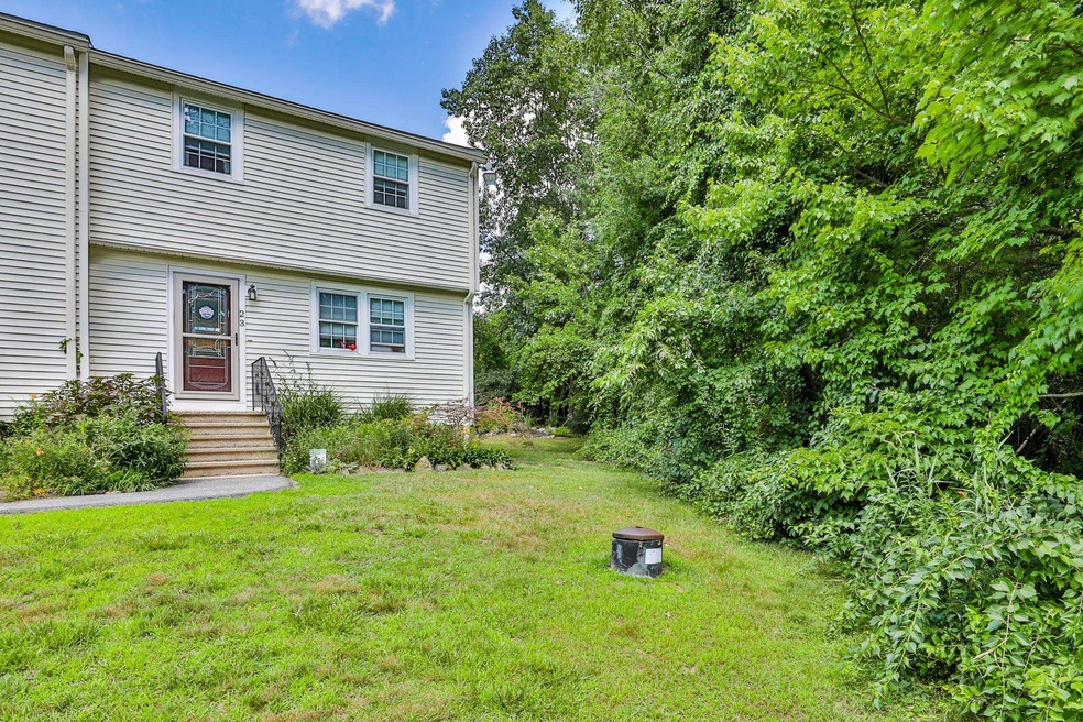 23 Olde Country Village Rd, Londonderry, NH 03053 - photo 1