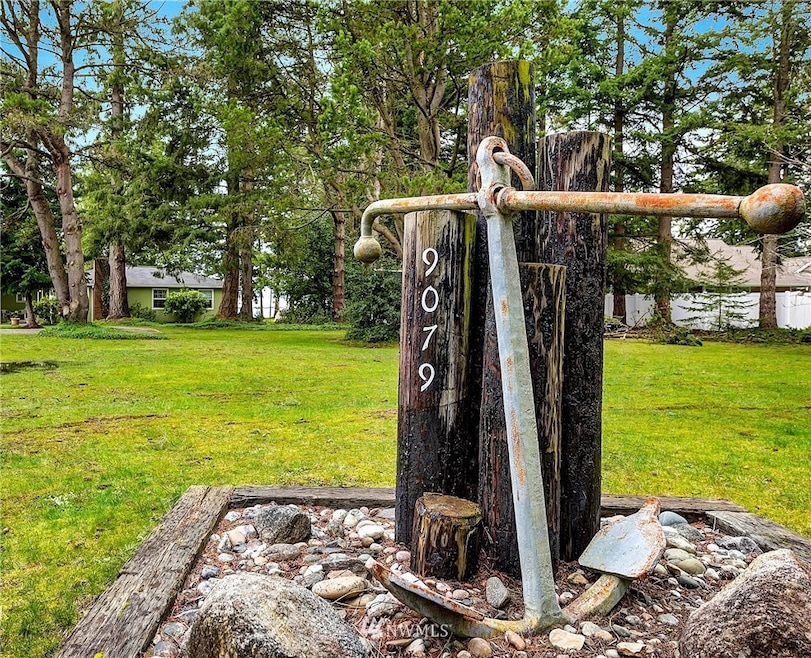 9079 Shipyard Ln, Blaine, WA 98230 - photo 1