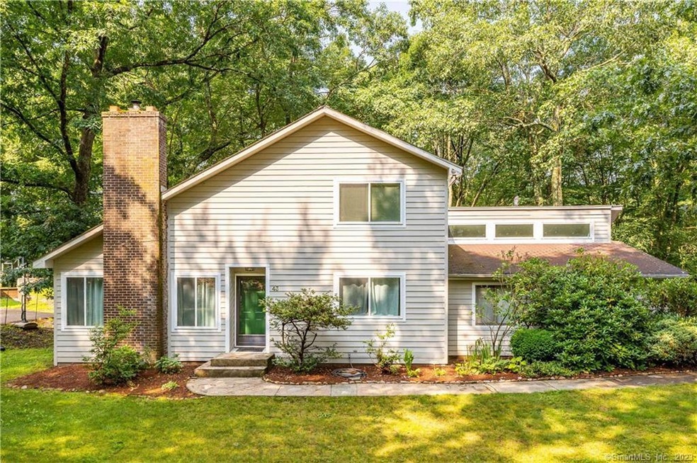 43 Grouse Hill Rd, Glastonbury, CT 06033 - photo 1