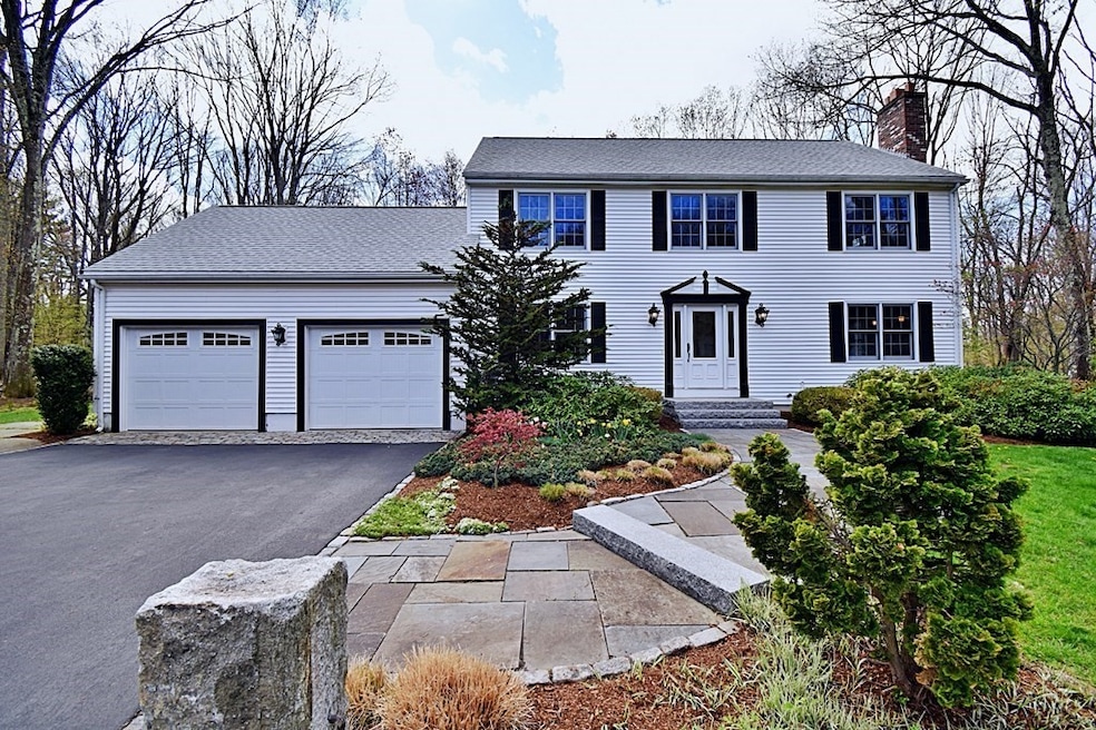 10 Phylmor Dr, Westborough, MA 01581 - photo 1