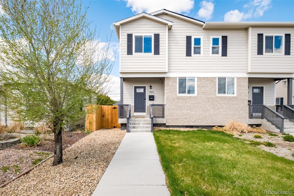 1933 Oakland St, Aurora, CO 80010 - photo 1