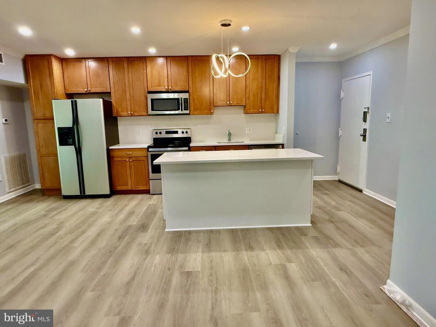 11603 Stoneview Square unit 21C, Reston, VA 20191 - photo 1