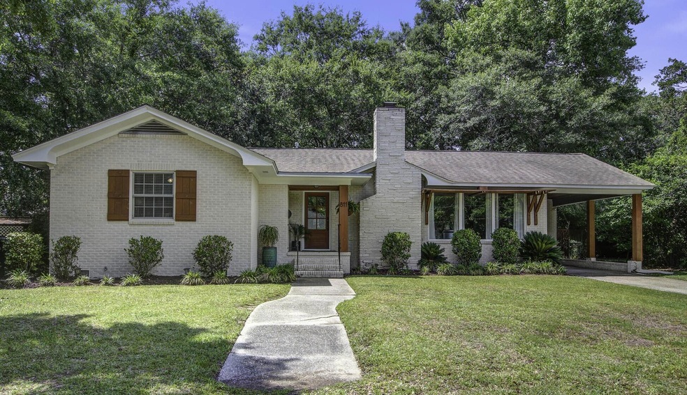 811 Sheldon Rd.