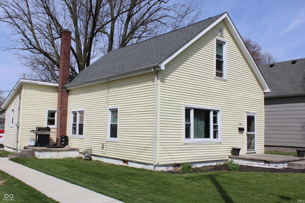 514 W Main St, Thorntown, IN 46071 - photo 1