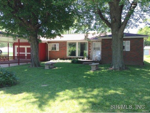 10 Hazelwood Dr, Caseyville, IL 62232 - photo 1