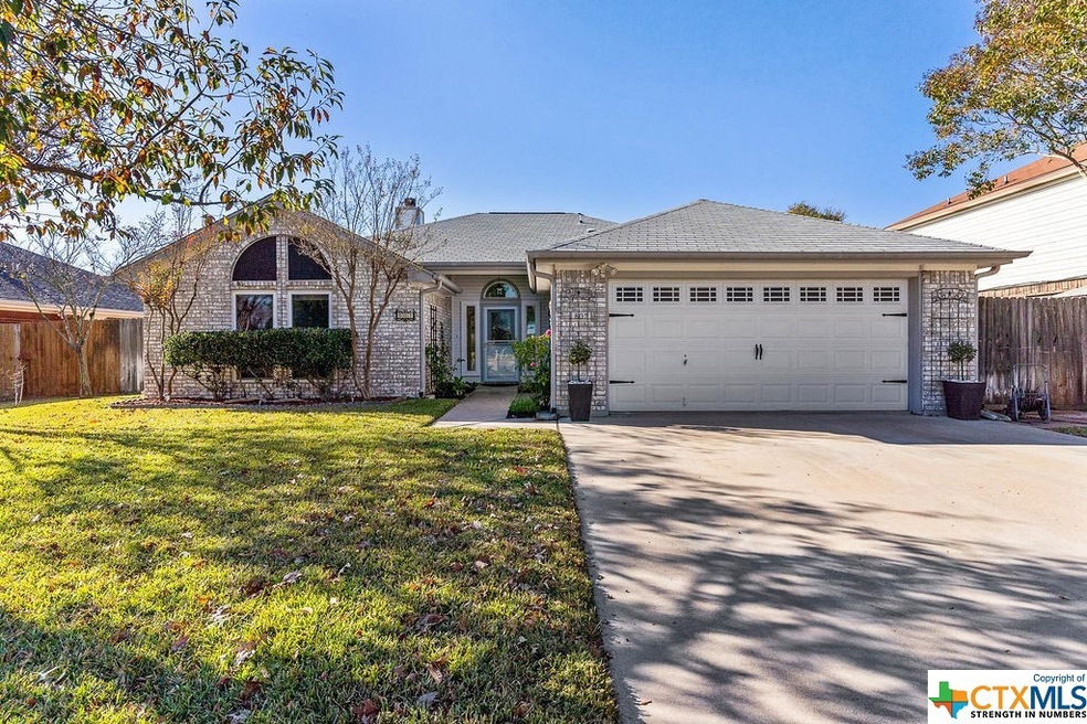 807 Barber Dr, Copperas Cove, TX 76522 - photo 1