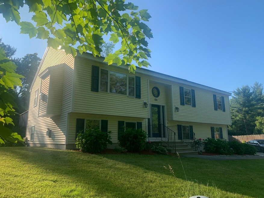 1197 Bridge St, Pelham, NH 03076 - photo 1