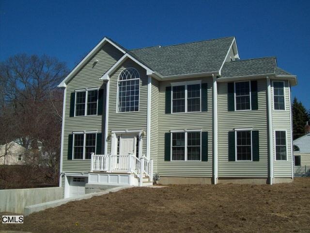 1297 Huntington Turnpike, Trumbull, CT 06611 - photo 1