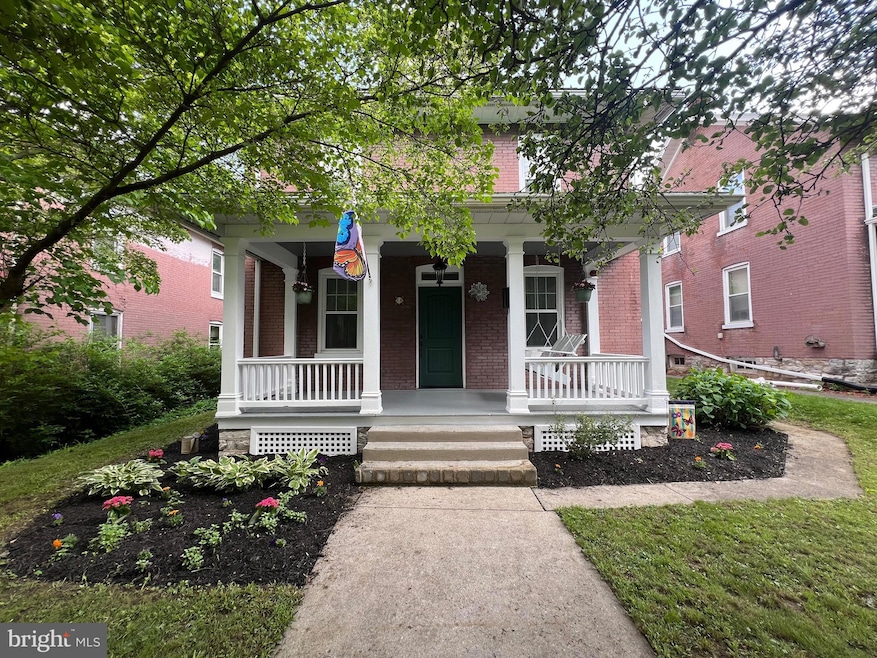 58 E Areba Ave, Hershey, PA 17033 - photo 1