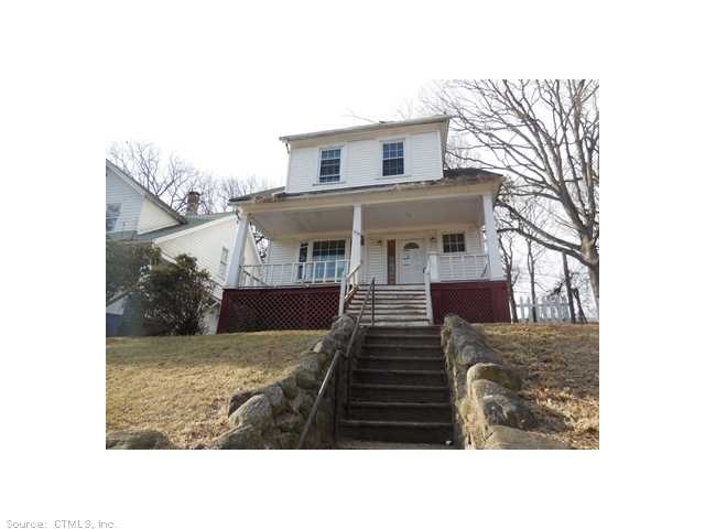 559 Cooke St, Waterbury, CT 06710 - photo 1