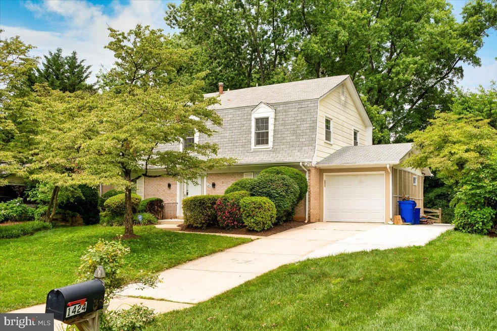 1424 Chilton Dr, Silver Spring, MD 20904 - photo 1