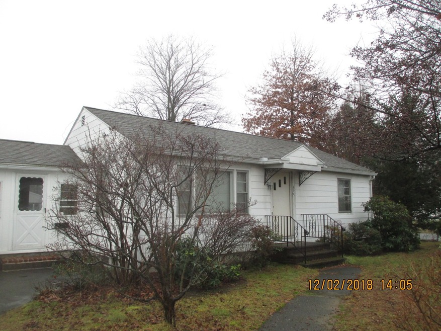 604 Granby Rd, South Hadley, MA 01075 - photo 1