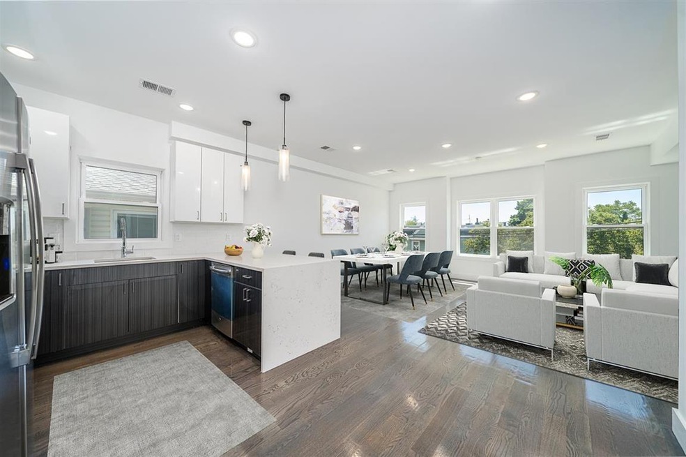 199 Garfield Ave unit 1, Jersey City, NJ 07305 - photo 1